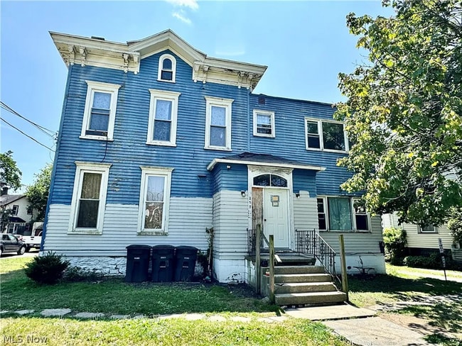 Building Photo - 257 Washington St NW Rental
