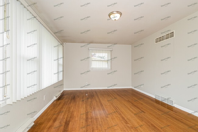 Photo - 12050 Mignon Dr