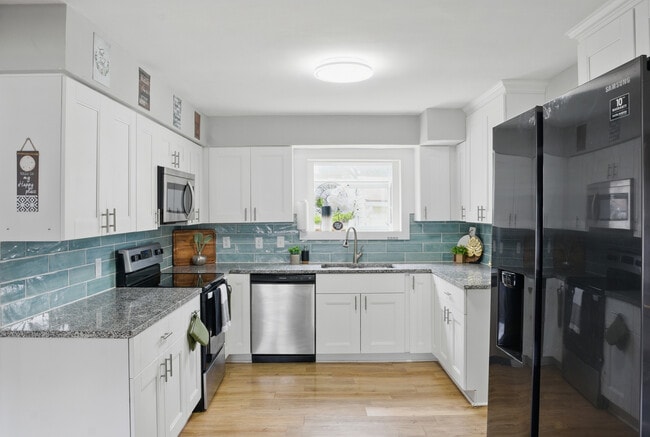 Photo - 4857 Westgrove Rd