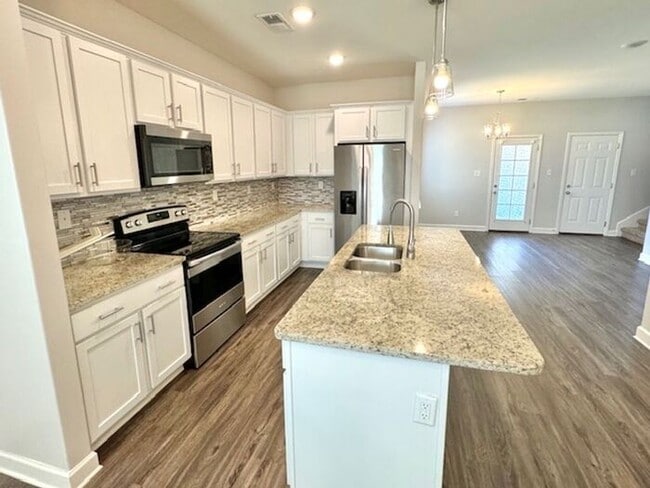 Photo - Great Location for Blue Oval Employees and Contractors! Now Leasing a 4-Bedroom 3 Bath Home In So...