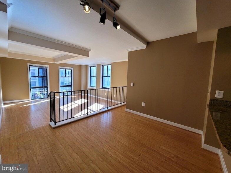 Photo - 631 D St NW