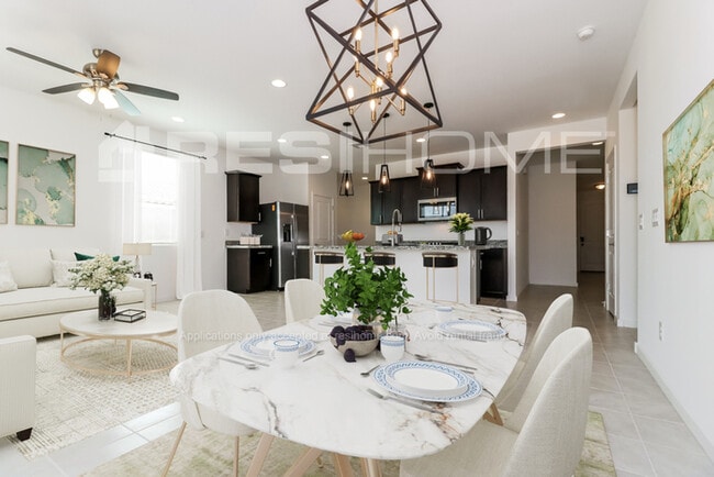 Photo - 18030 W Pierson St