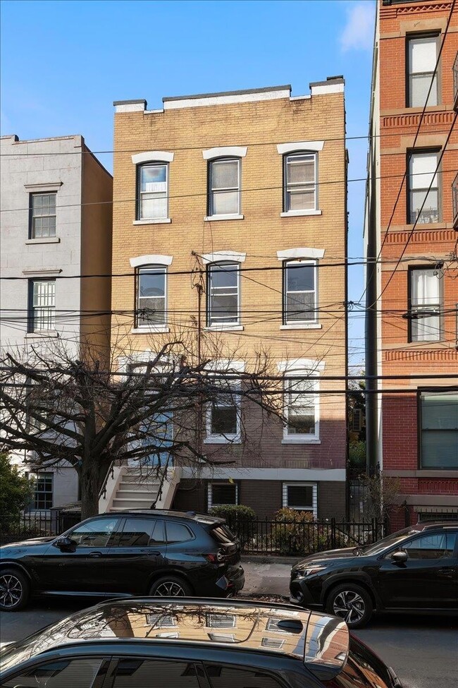 Photo - 308 2nd St Unit 2