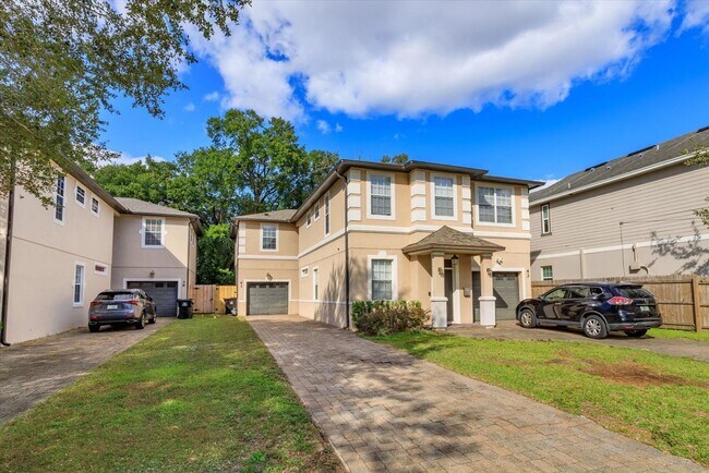 Photo - 41 E Spruce St