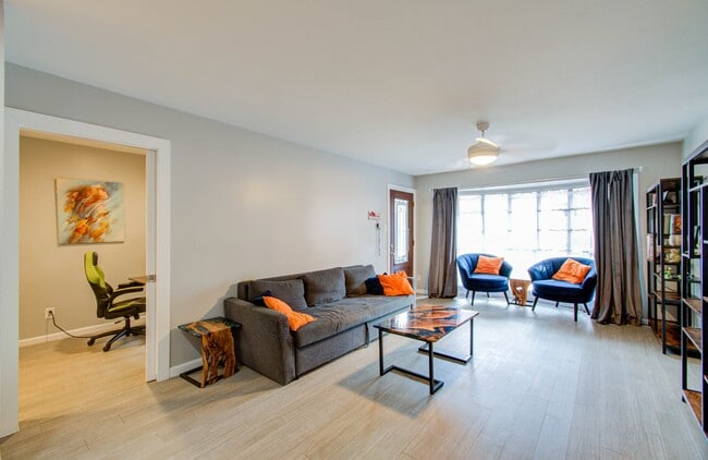 Photo - 2575 Marilee Ln Unidad 1