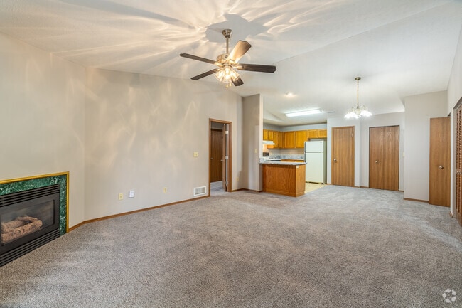 2BR, 2BA - 1,100SF - Living Room