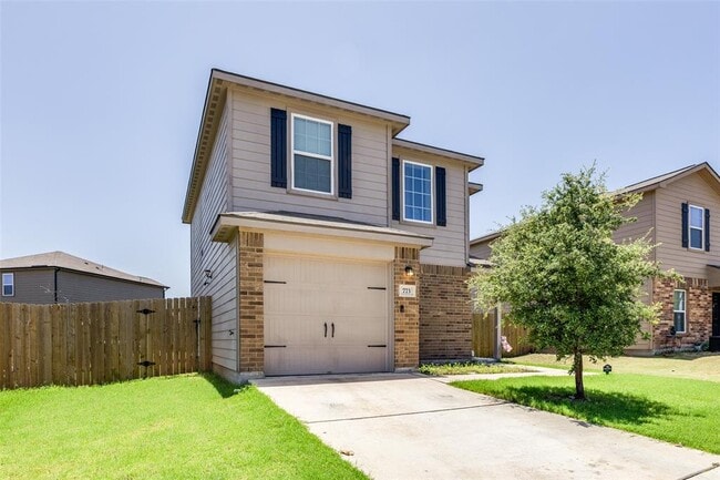 Photo - 773 Yearwood Ln