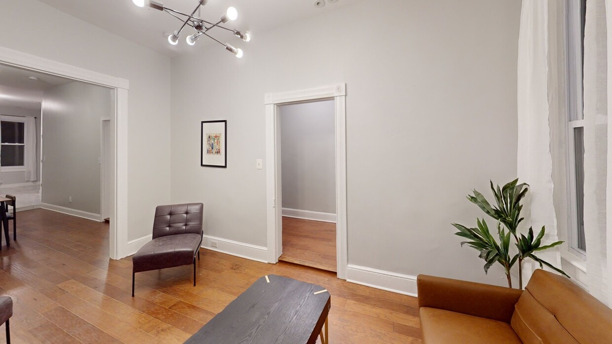 Photo - Private bedroom in 3 bed/1.5 bath Home