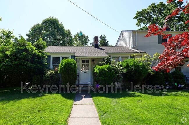 Building Photo - 14 Degraw Ave Unit #20 Rental