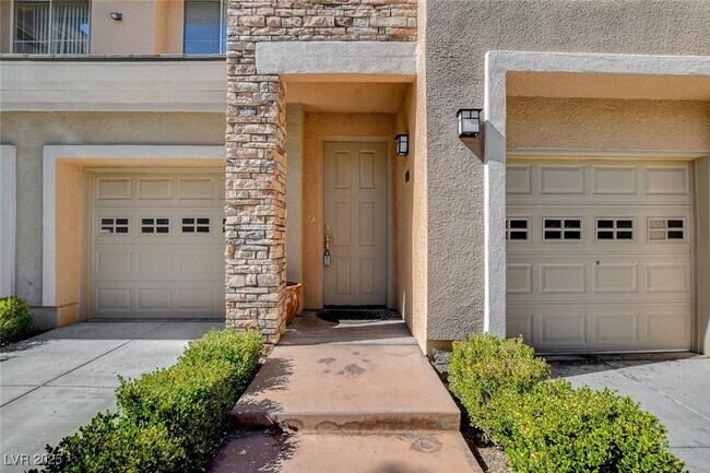 Photo - 669 Peachy Canyon Cir Unidad 203