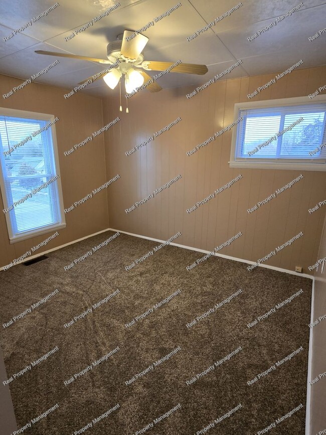 Photo - 2 Bedroom 2nd Floor Apartment