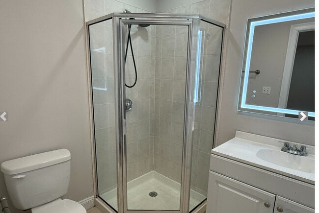 Photo - 135 Calumet St Unit 2