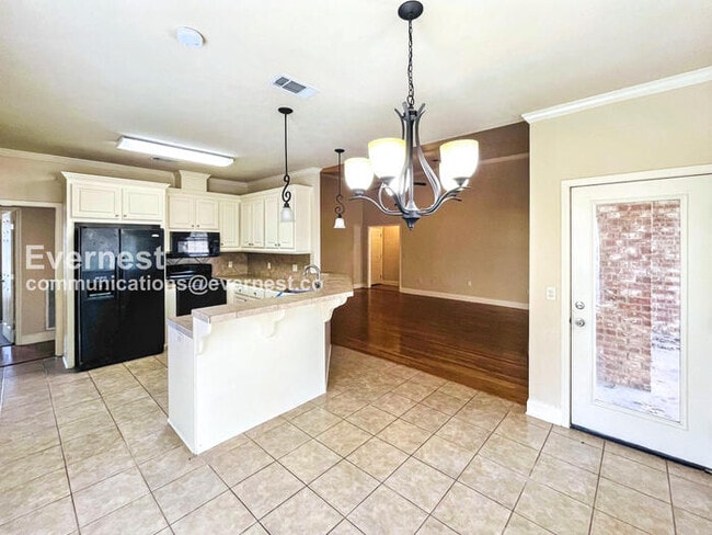 Photo - 806 Meadow Way Cove