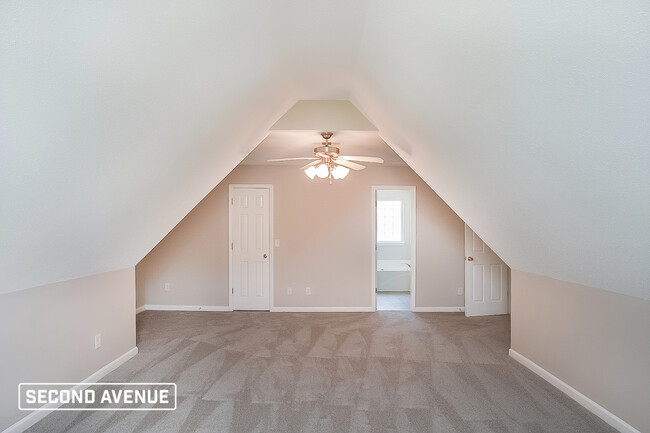 Photo - 6850 John Clark Dr