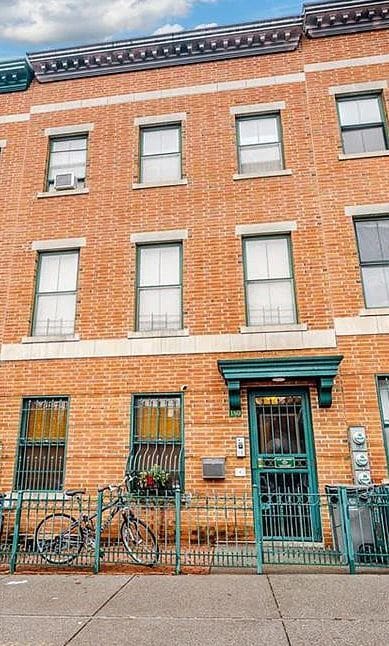 Building Photo - 180 S Oxford St Unit 3