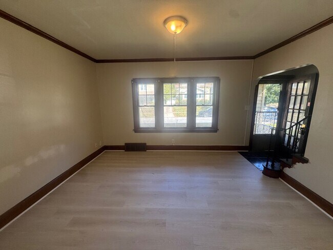 Photo - Charming 3-Bedroom Property in Prime Location