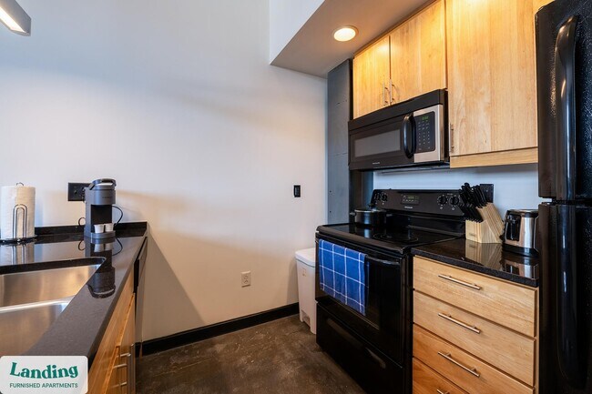 Photo - 700 Everett St Unit 2028