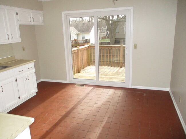 Photo - 1315 E 152nd Ter