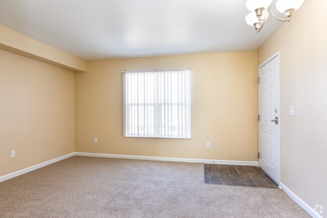 1BR, 1BA - 545 sq ft