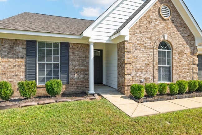 Photo - Recently renovated 3 bedroom, 2 bathroom h...