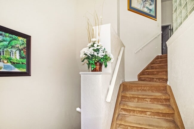 Photo - Triano Seasonal Condo for Rent