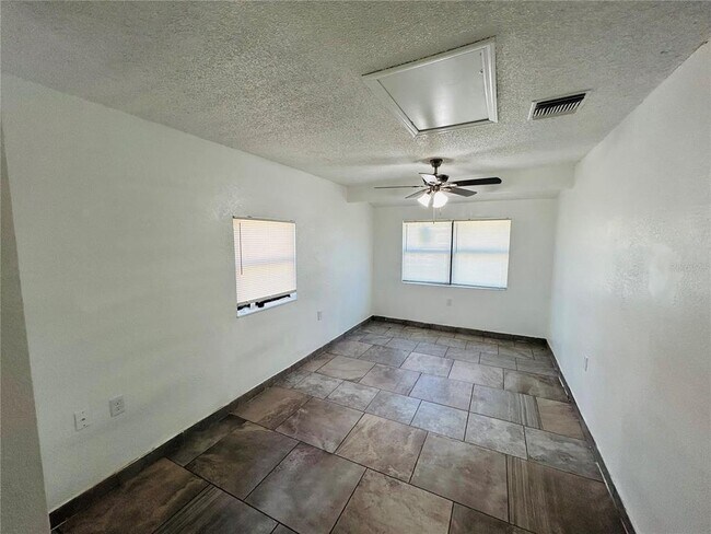 Photo - 6112 Tavendale Dr