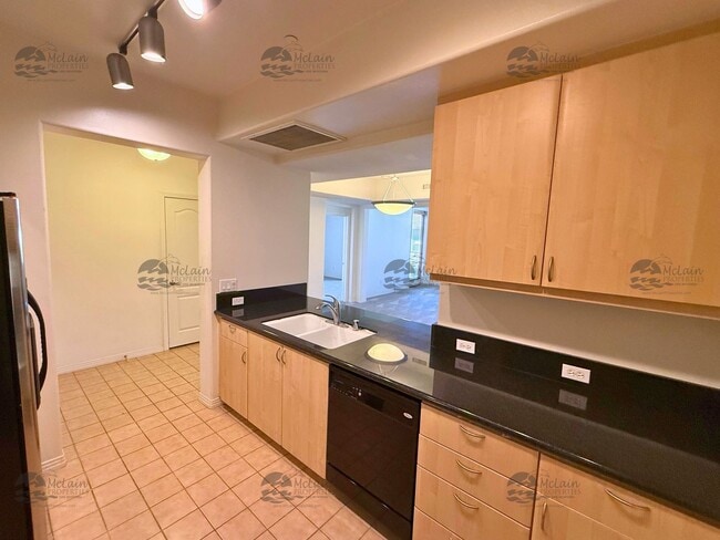 Photo - Top Floor 2BD/2BA Condo