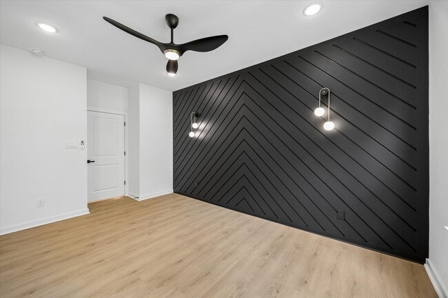 Photo - 8129 Safebuy St Unidad B