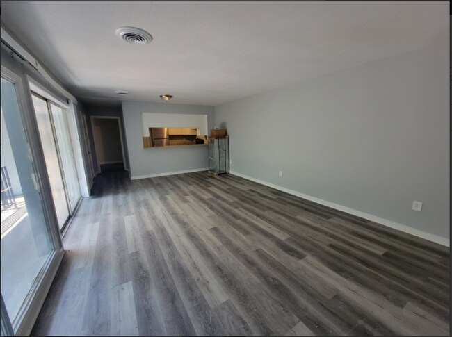 Photo - 225 W McDowell Rd Unidad G7