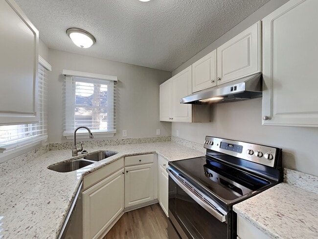 Photo - 3617 Abercromby Dr