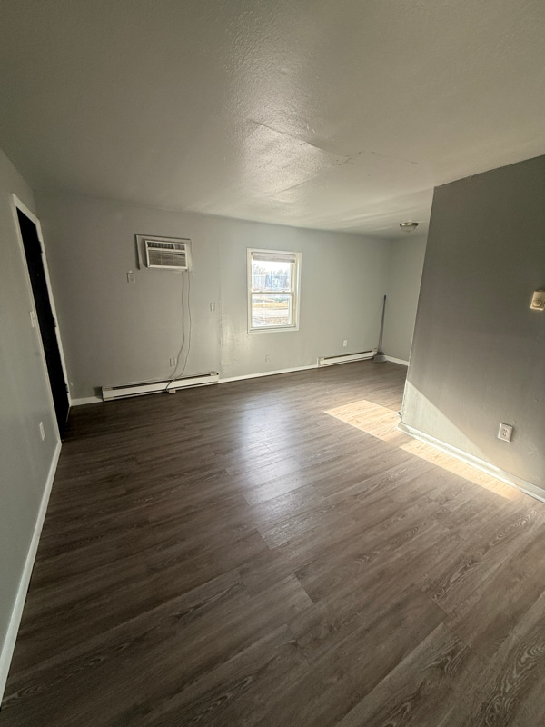 Photo - 1323 Imperial Ct Unit D