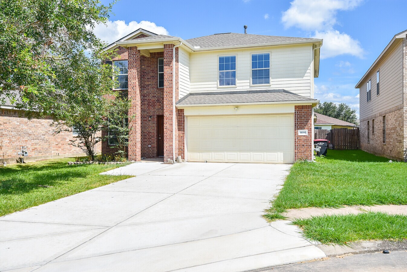 Photo - 19310 Arrow Grand Ct