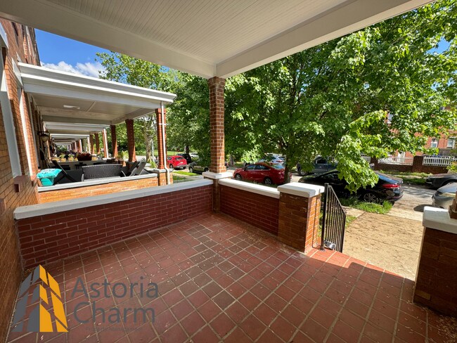 Photo - Modern 3 bedroom 1.5 bathroom House for RENT!