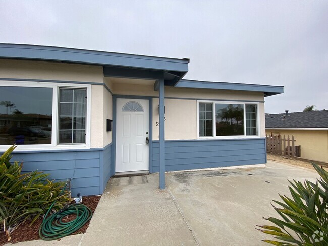 Building Photo - 2 Bedroom, 1 Bath Home in Encinitas