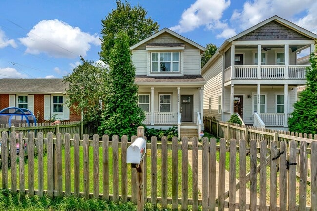 Building Photo - Charming 3-Bedroom Home in the Heart of The Nations