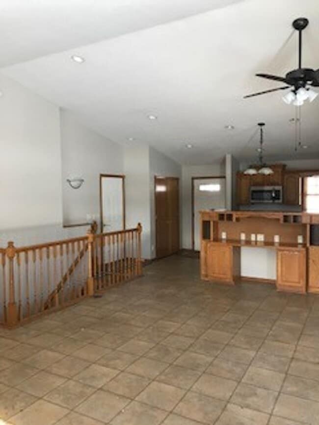 Photo - 526 28th Ave N Unit 2