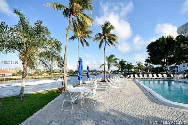 Photo - 6207 Bay Club Dr Unit 1