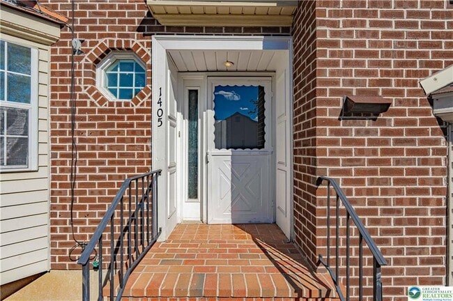 Photo - 1405 Presidential Dr