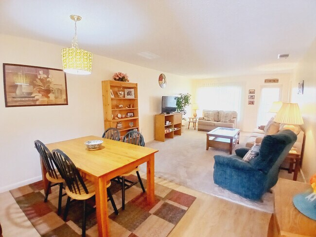 Photo - 201 St Lucie Ln Unidad 808