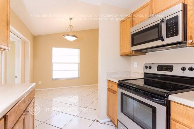 13333 Laraway Dr