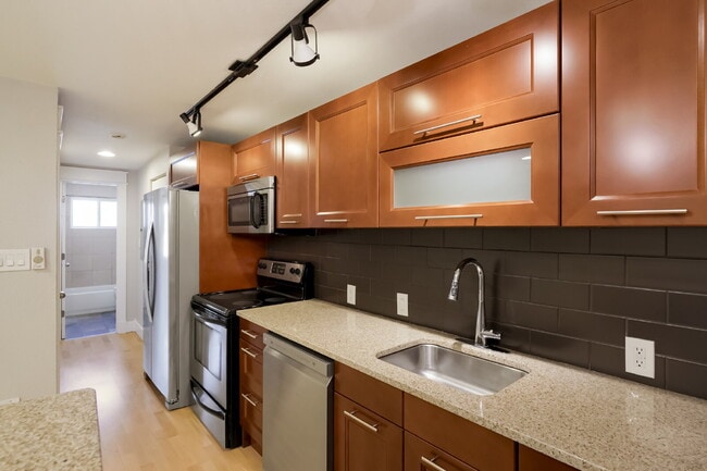 Photo - Affordable Lux One Bedroom in West Wash Park Unit #304