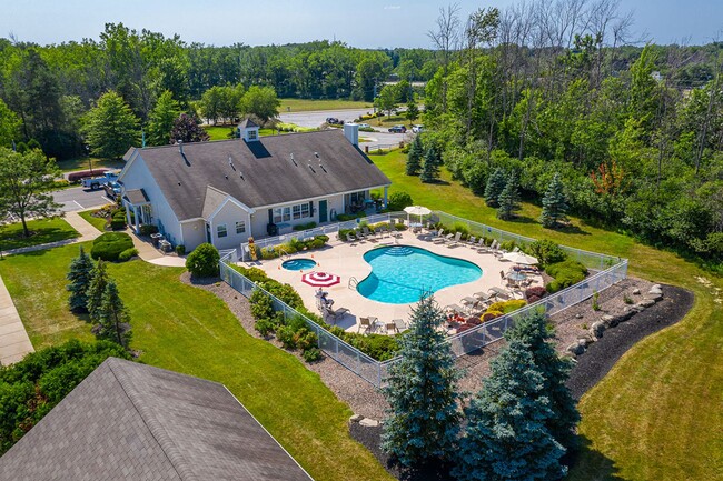 Building Photo - The Hammocks at Orchard Park Rental