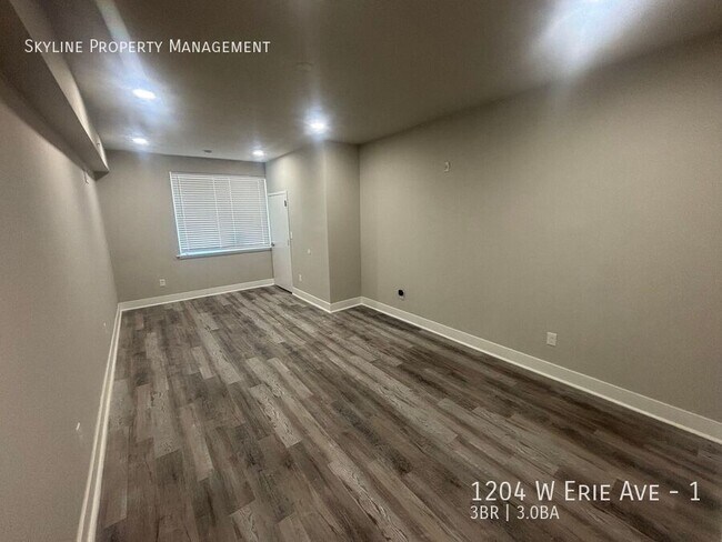Photo - 1204 W Erie Ave Unit 1
