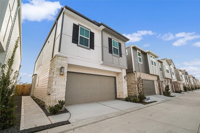 Building Photo - 3119 Quiet Sunset Dr