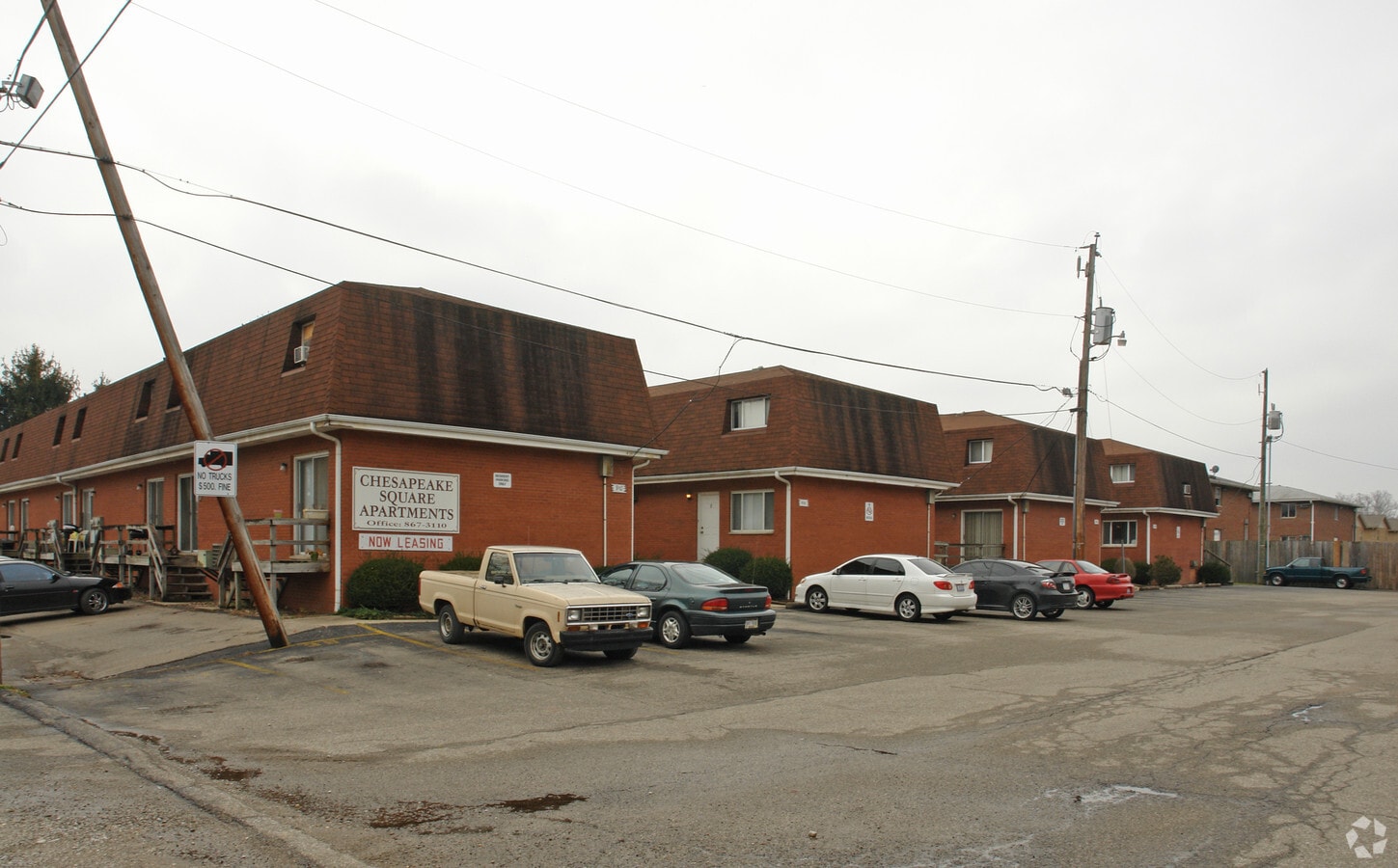 Chesapeake Square - Chesapeake Square Apartments