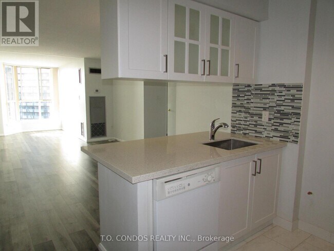 Photo - 44 St Joseph St Unit 1417