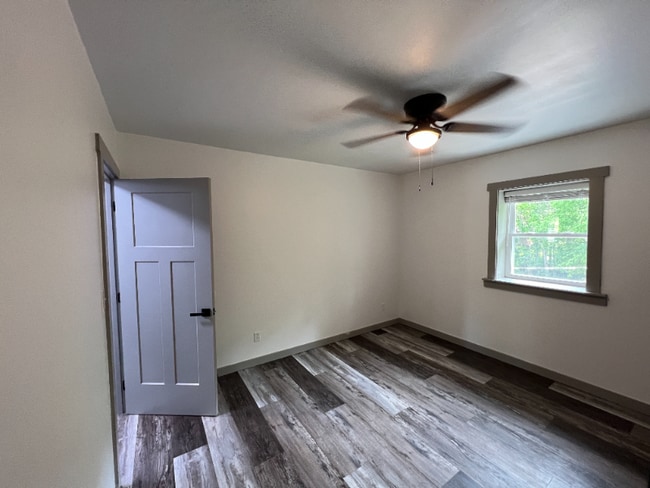 Photo - 534 Lee St Unit Apt #6