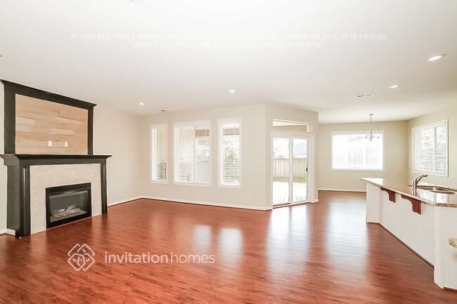 Photo - 8114 164th St E
