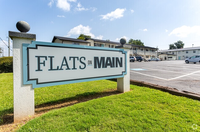 Flats on Main