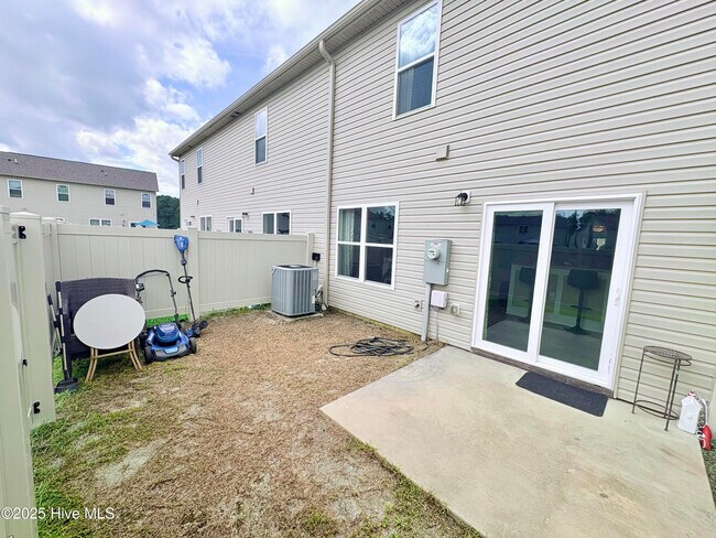 Photo - 456 Sullivan Loop Rd